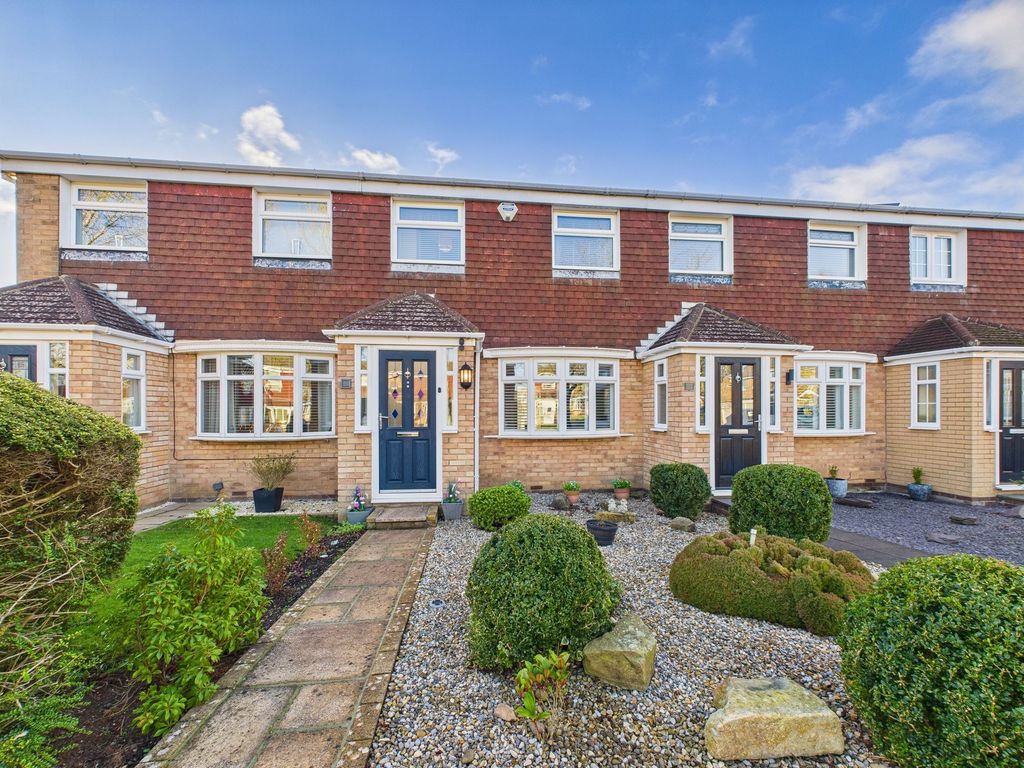 Property photo 1 of 12 External