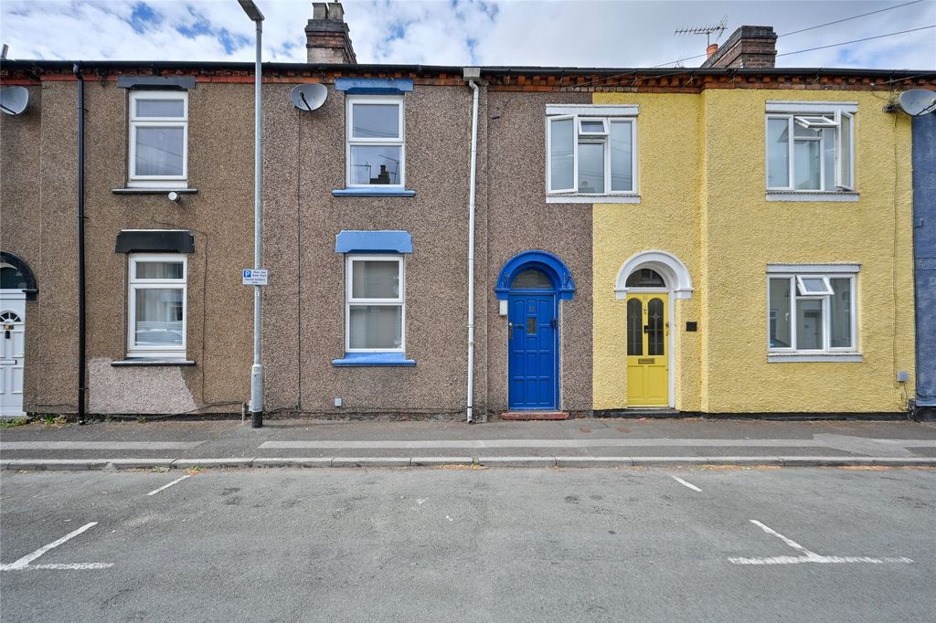 Property photo 1 of 20 Picture No. 04