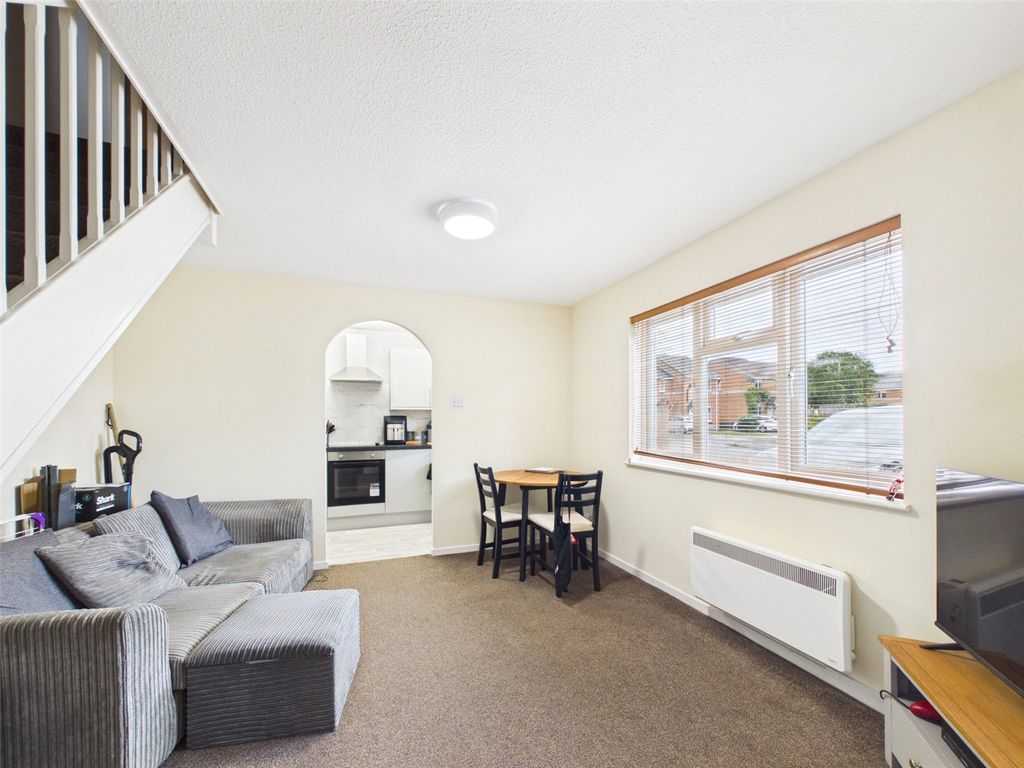 Property photo 3 of 10 Picture No. 14
