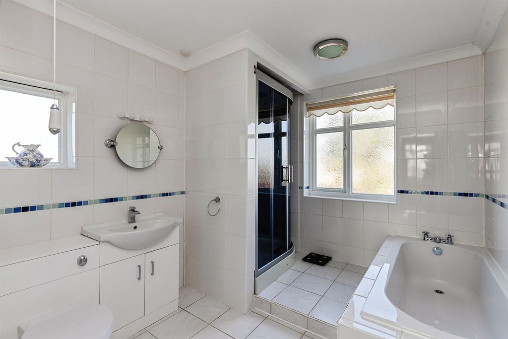 Additional image 7 of 5 bed detached house for saleWestwood Avenue, March PE15