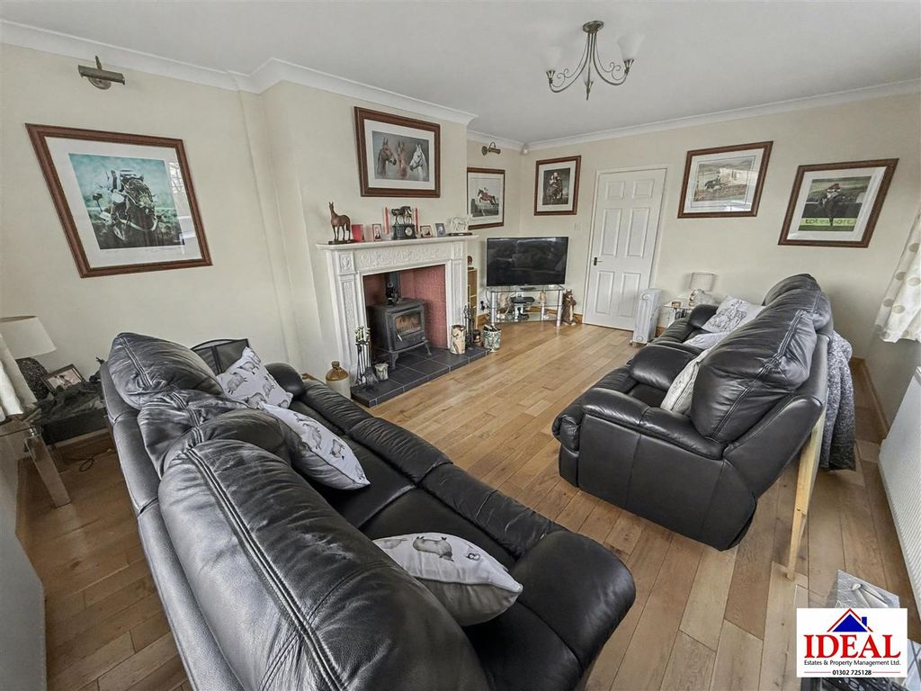 Additional image 9 of 5 bed detached bungalow for saleWilsic Road, Wilsic, Doncaster DN11