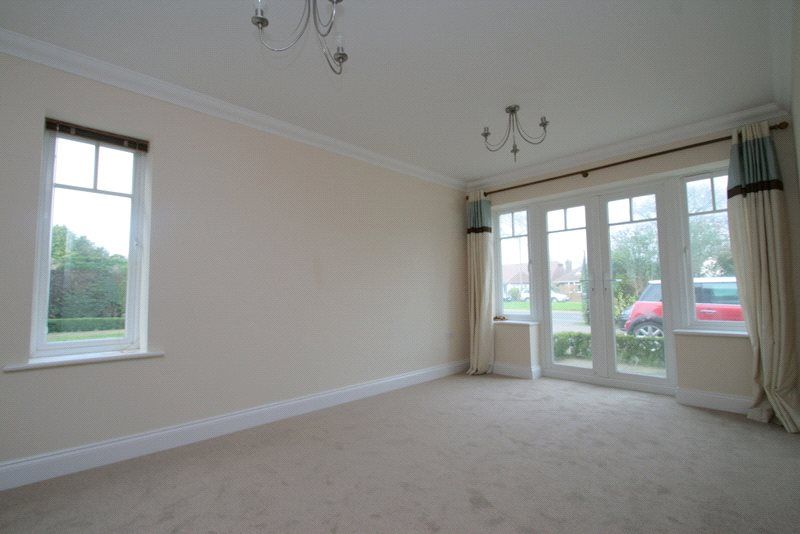 Property photo 2 of 7 Picture No. 08