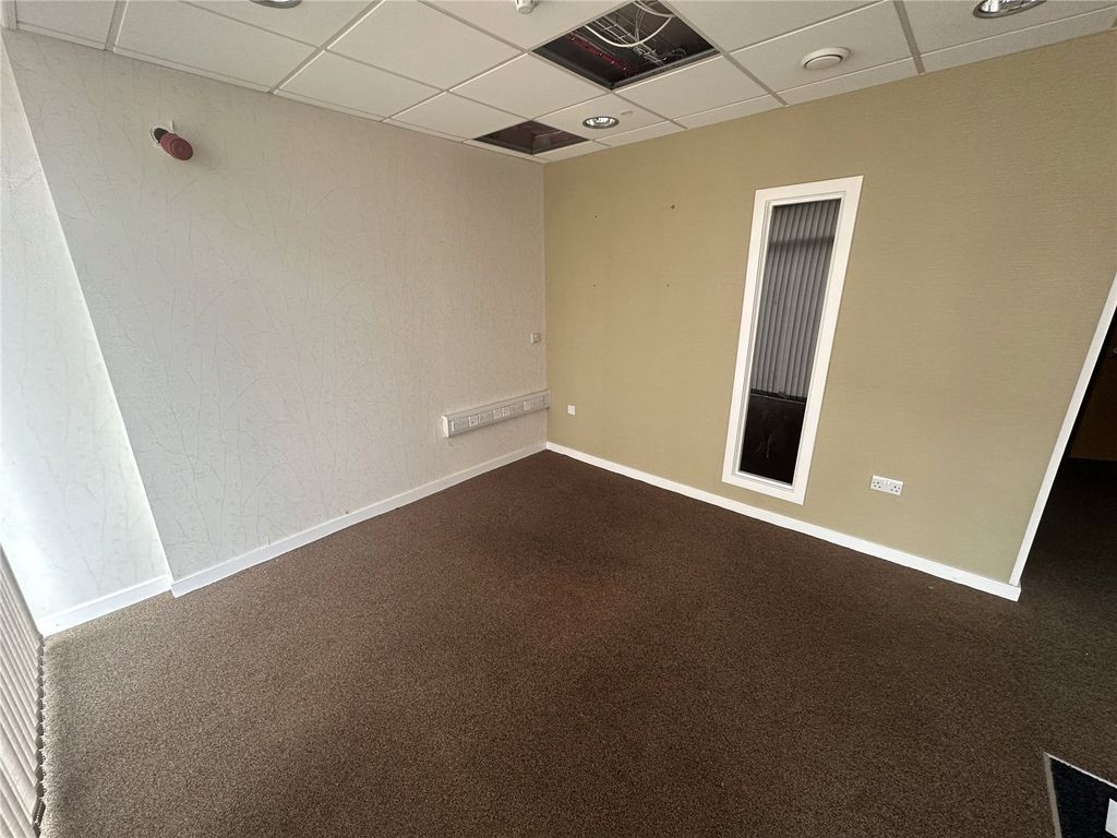 Property photo 3 of 20 Picture No. 06