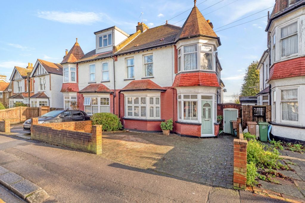 Property photo 1 of 34 Picture No. 35