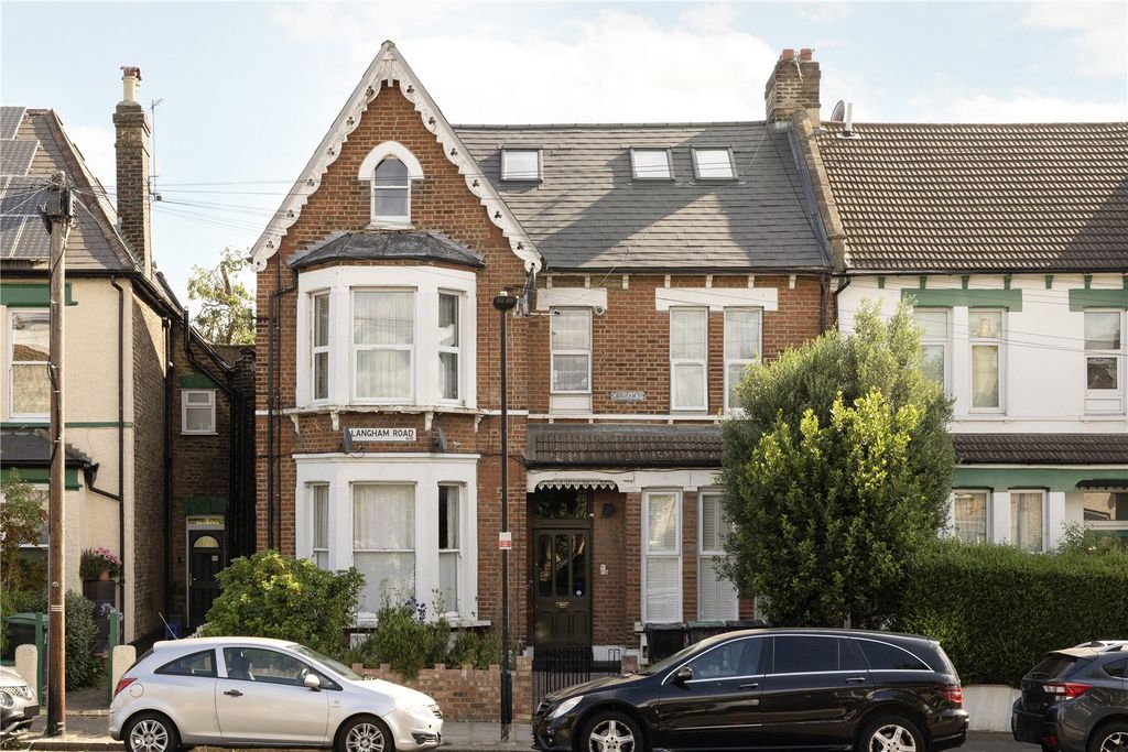 Property photo 3 of 16 Picture No. 02