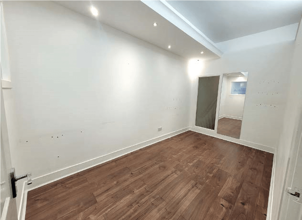 Property photo 3 of 5 Gallery