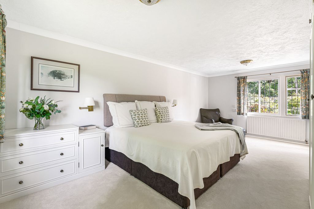 Property photo 3 of 41 15_93118