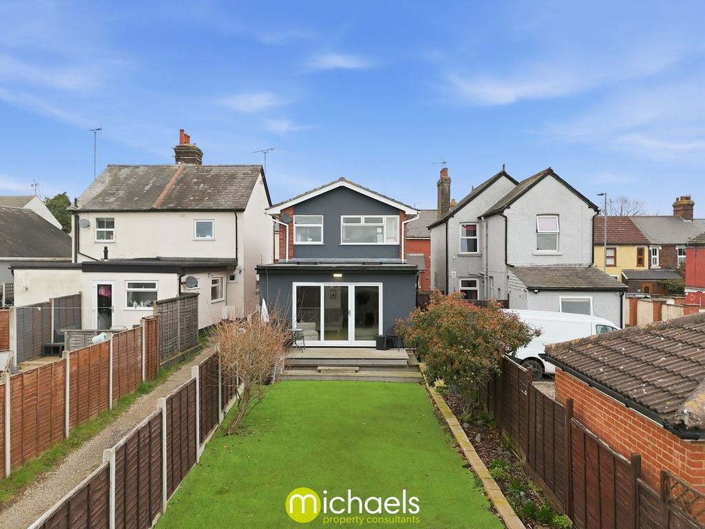 Property photo 2 of 21