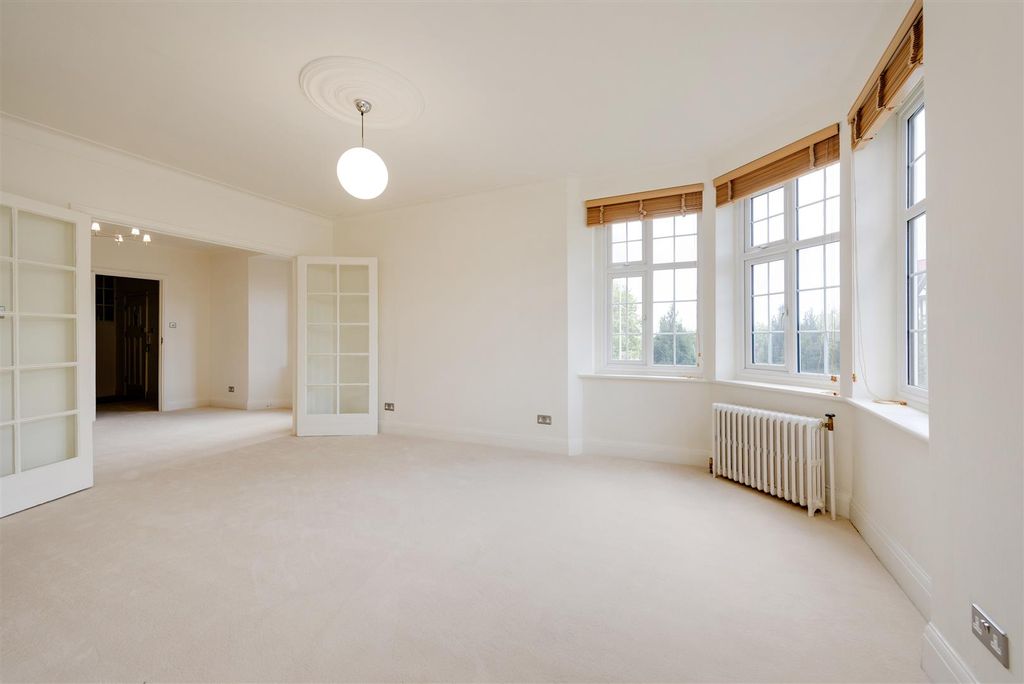 Property photo 1 of 12 53299_Hi_Res_ (4).Jpg