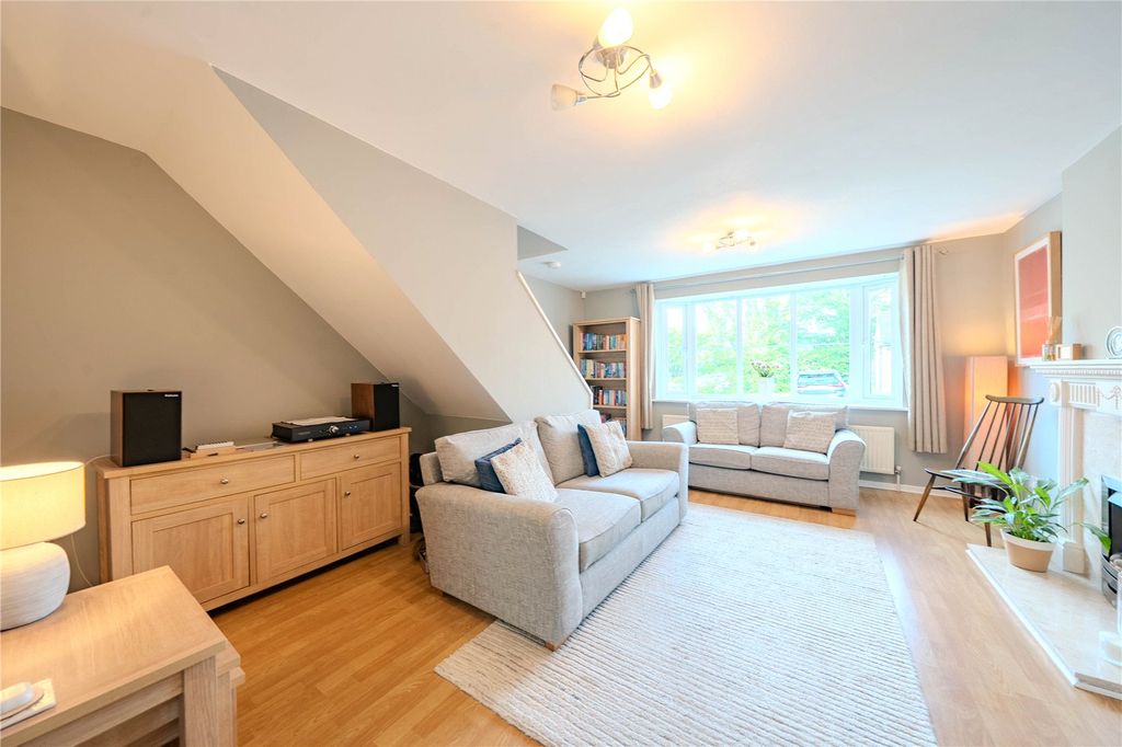 Property photo 2 of 15 Picture No. 29