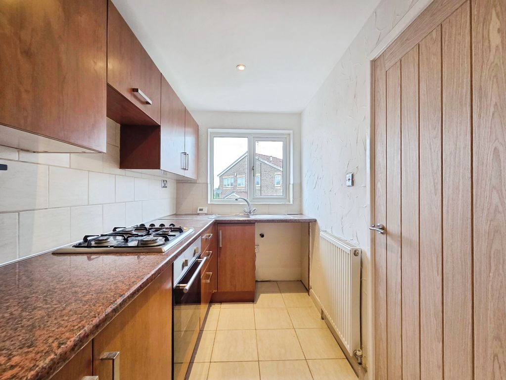Property photo 2 of 14 9B1Fc481-1000154319
