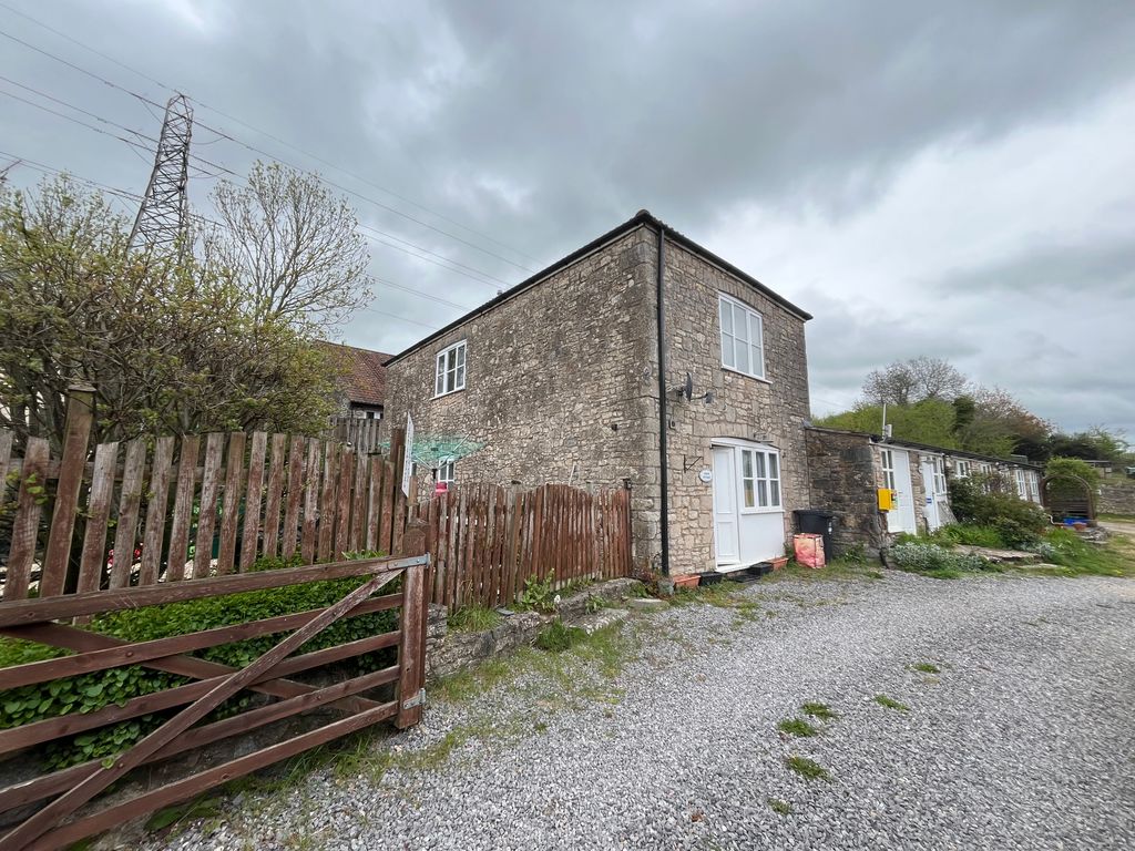 Property photo 3 of 3