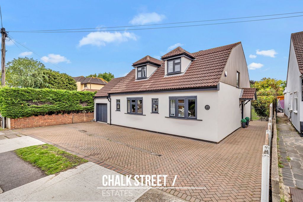 Property photo 1 of 26