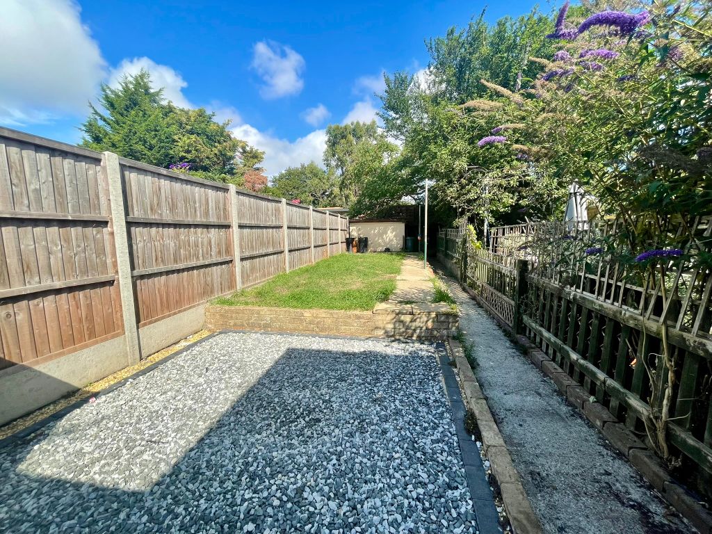 Property photo 3 of 11 Img_4356