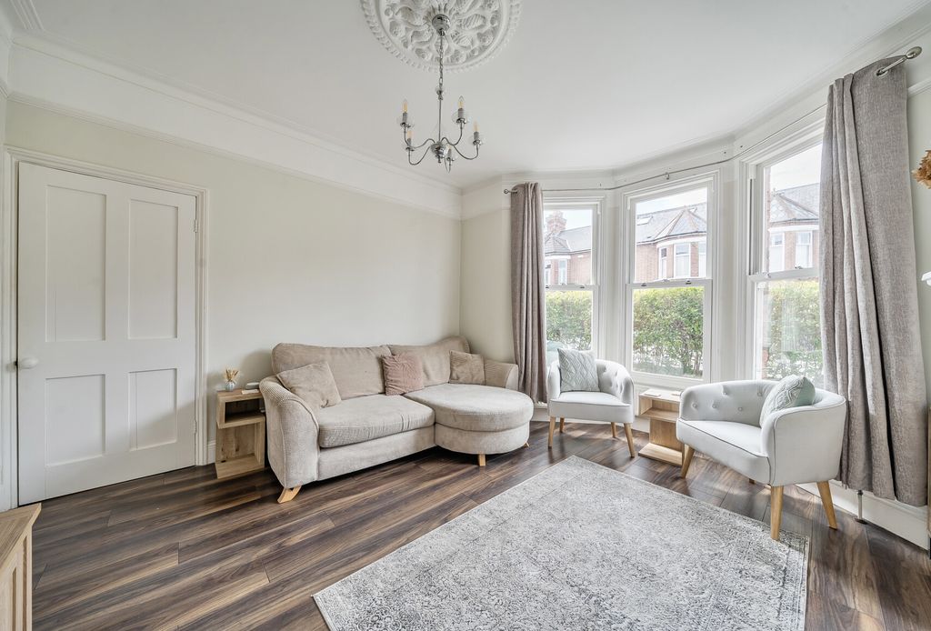 Property photo 2 of 12 1344478-5-68B05c2...