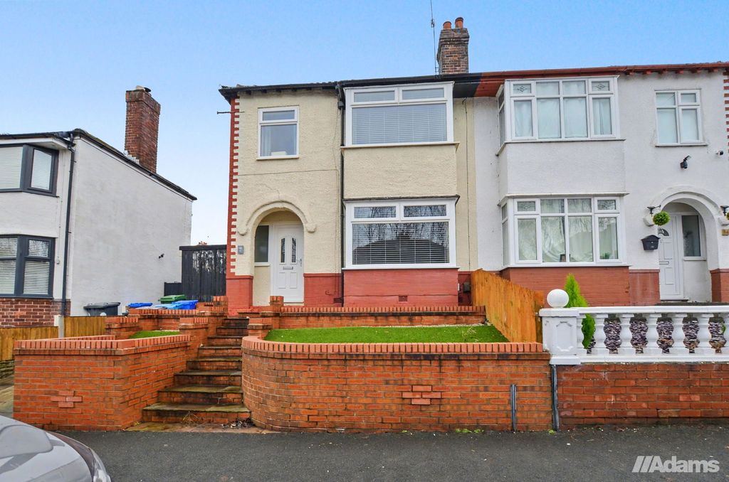 Property photo 3 of 19