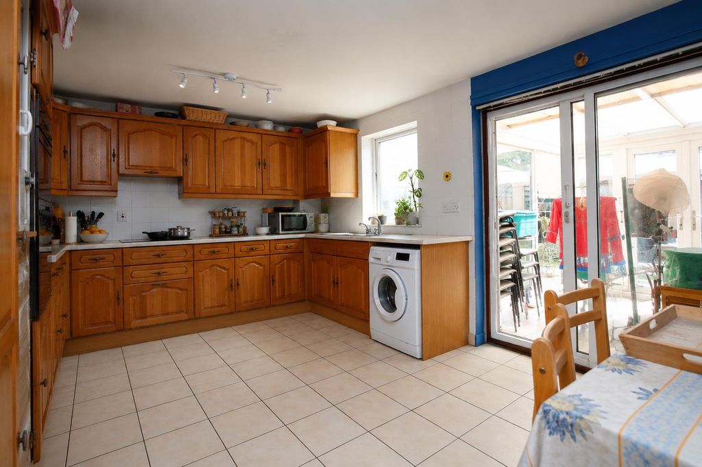 Property photo 2 of 7 0F9Ed6A8-8599-415B-9687-B2F83c7521A9.Png
