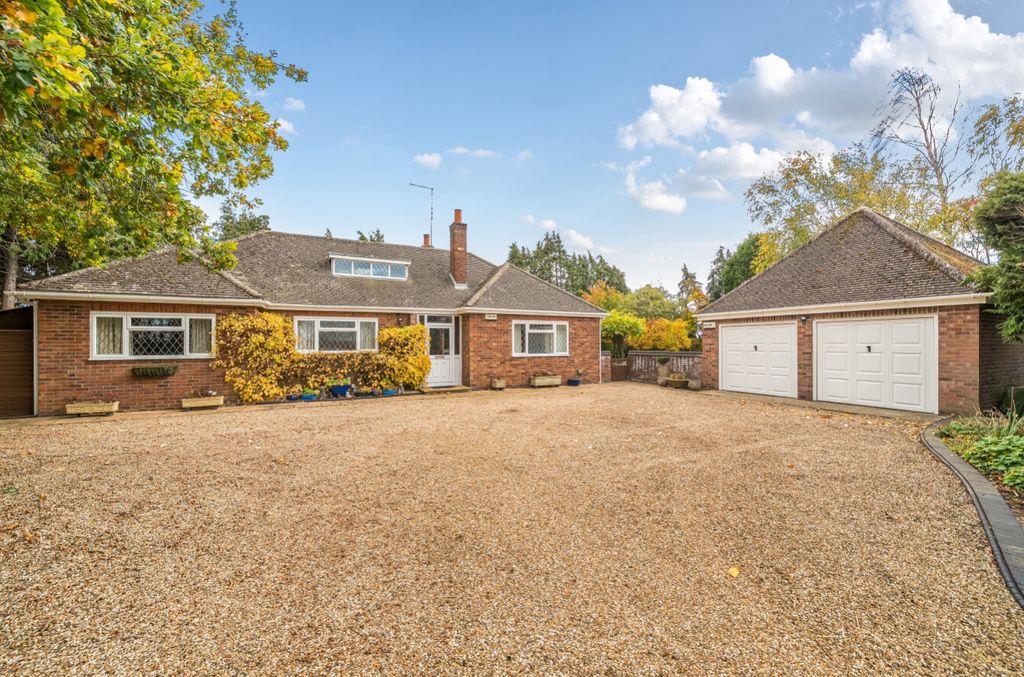 Property photo 1 of 32 1373151-19-6900F7c34E2Cf