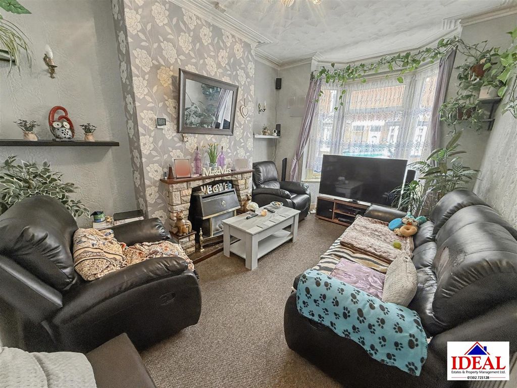 Property photo 3 of 12 Image00014_Blurred (1).Jpg