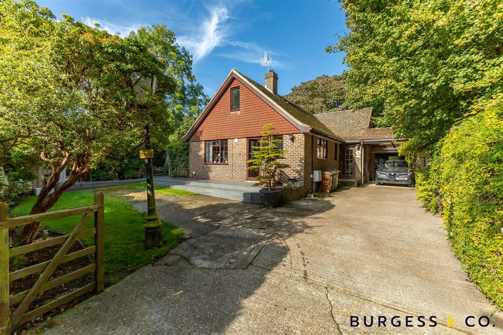 Property photo 1 of 24 Front.Jpg