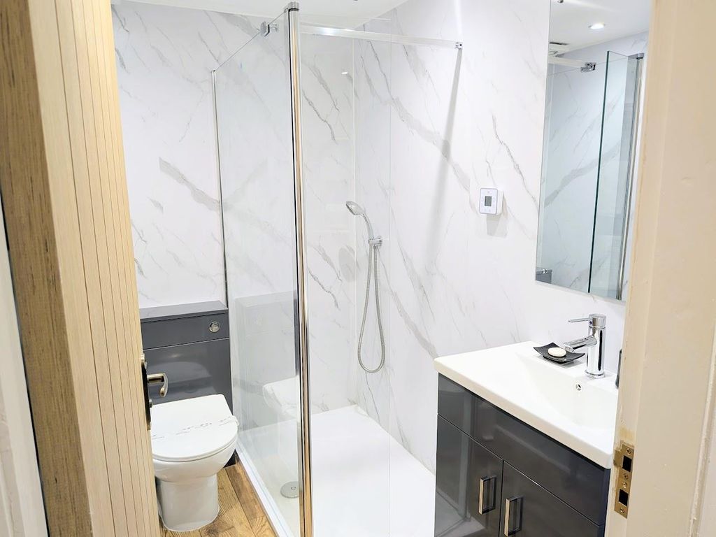 Property photo 3 of 4 Pxl_20251010_112124295~2.Jpg