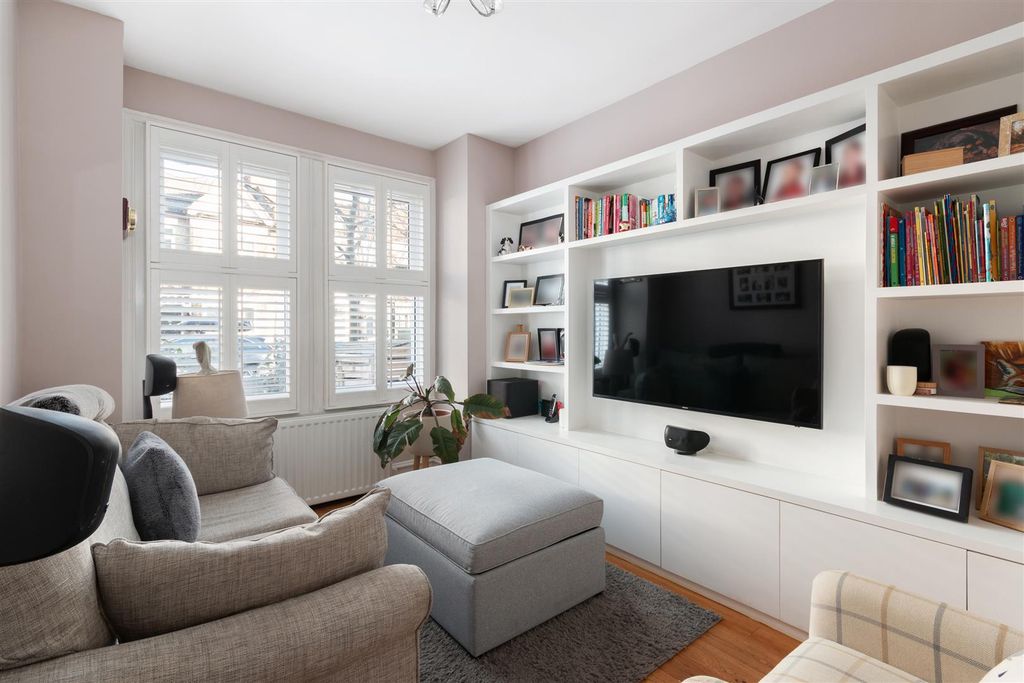 Property photo 3 of 14 Reception Room