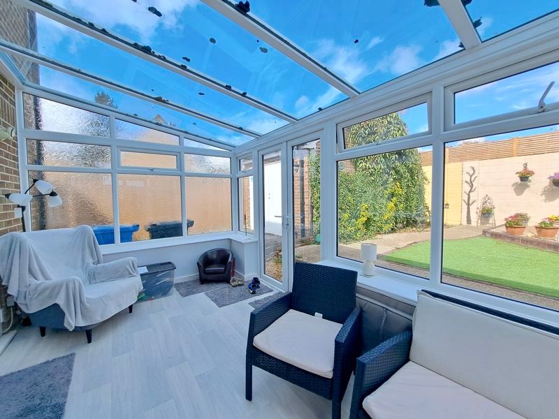 Property photo 3 of 12 Conservatory