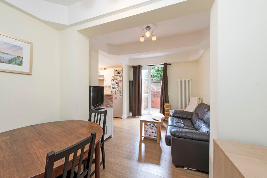 Property photo 1 of 7 Imported Image