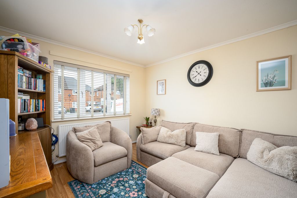 Property photo 3 of 26 07