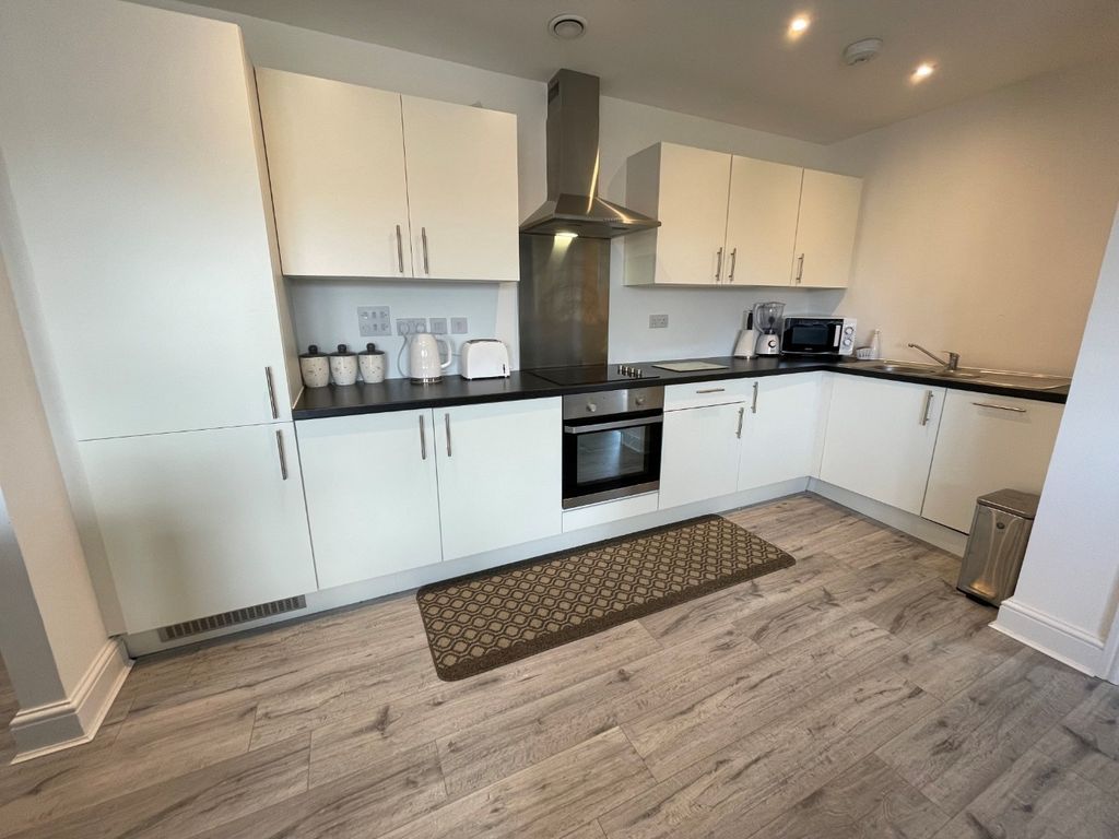 Property photo 3 of 10 4844282