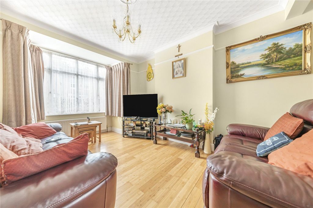 Property photo 3 of 15 Picture No. 22