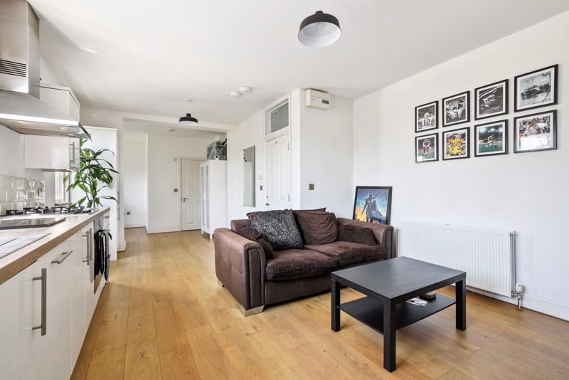 Property photo 2 of 14 Photo 12