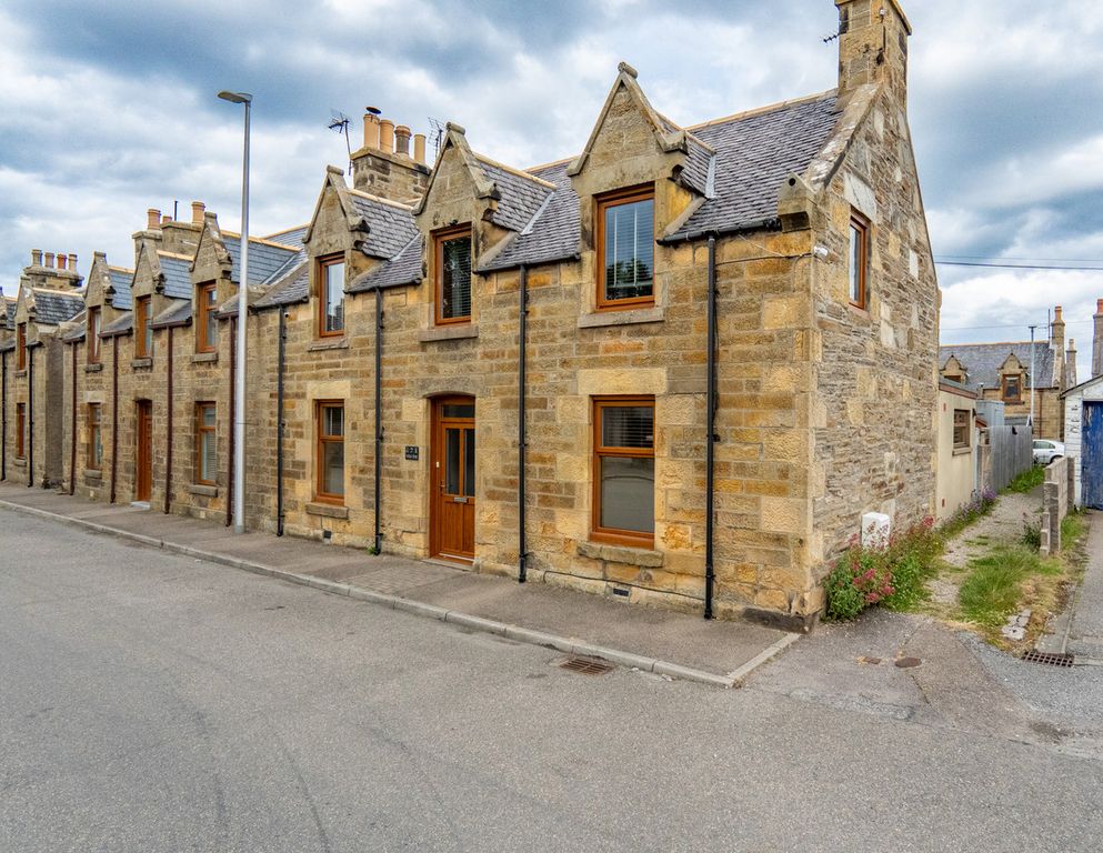 Property photo 1 of 35