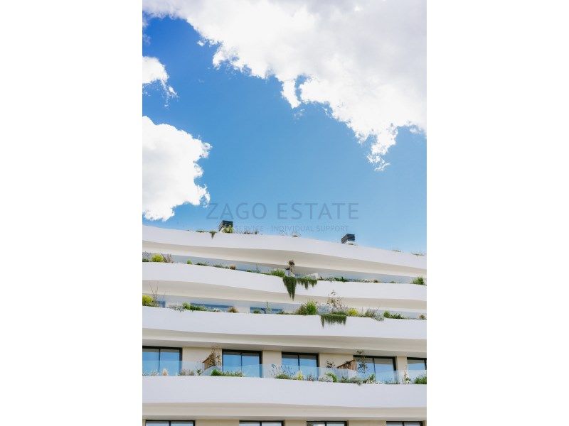 Property photo 3 of 27