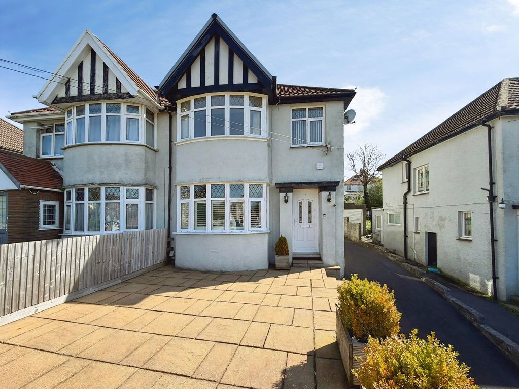 Property photo 1 of 34