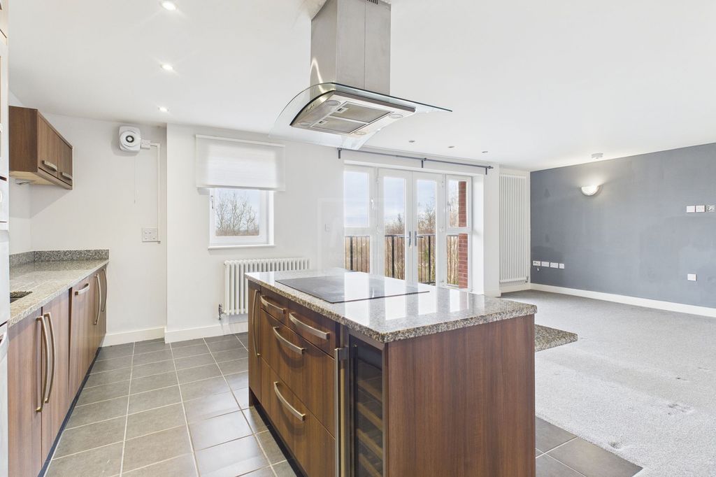 Property photo 2 of 13 Kitchen