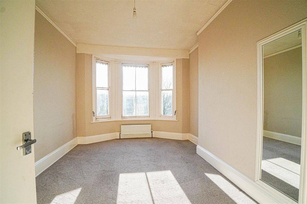 Property photo 2 of 12 Dsc01905.Jpg