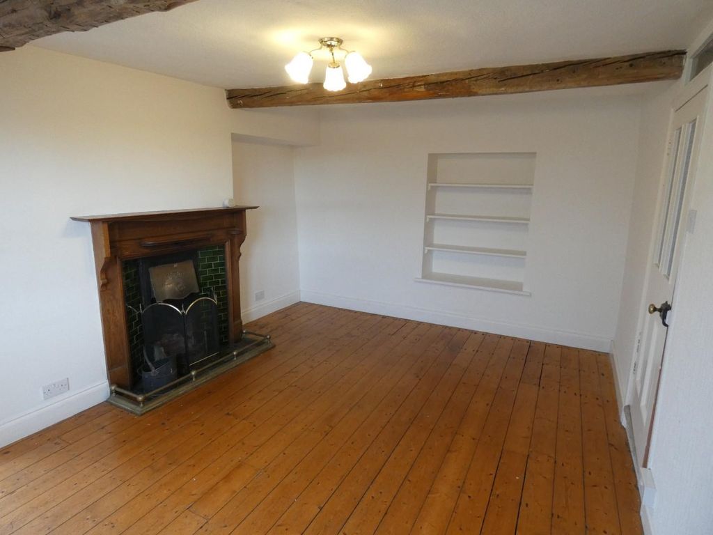 Property photo 3 of 24 Sitting Room