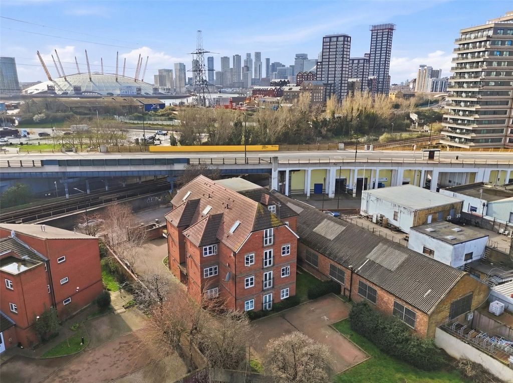 Property photo 1 of 14 Picture No. 01