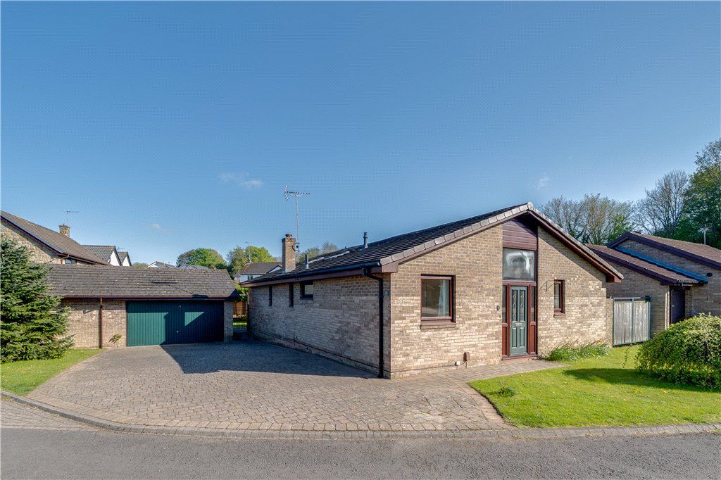 Property photo 1 of 19 Kings Meadow Drive