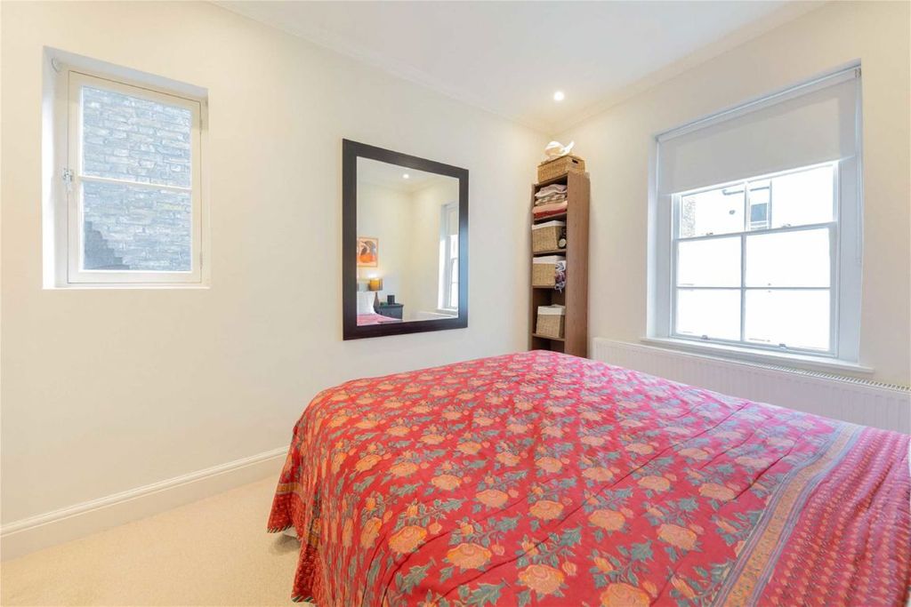 Property photo 3 of 7