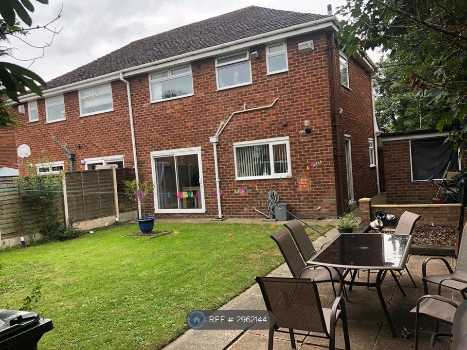Property photo 2 of 26