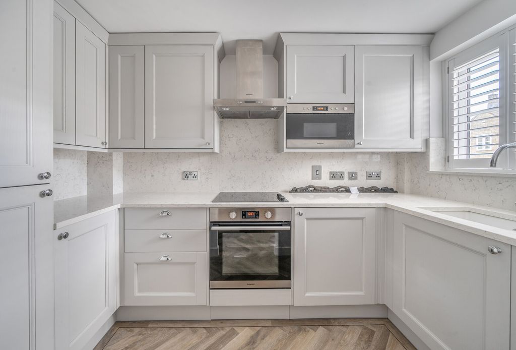 Property photo 2 of 18 1440681-4-69Dcdc8...