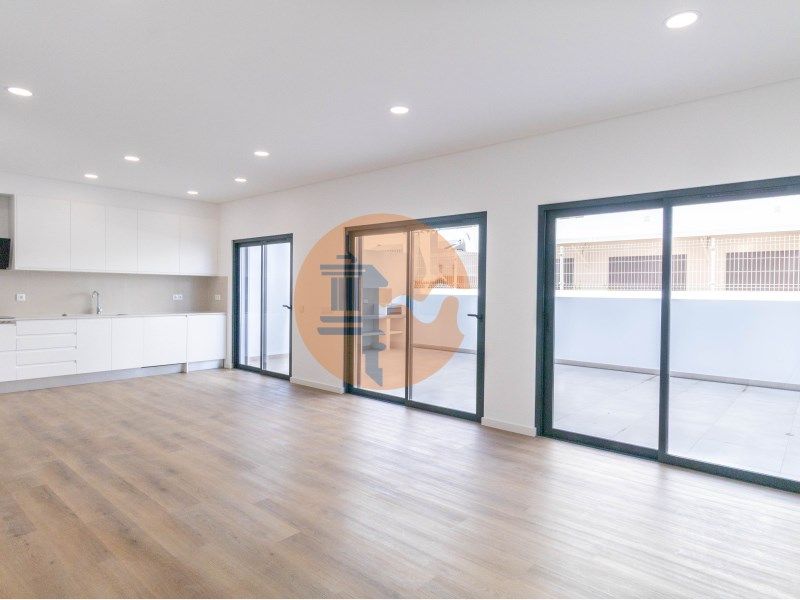 Property photo 1 of 57