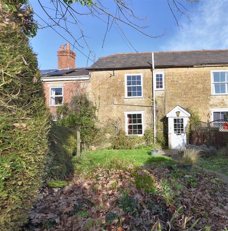 Property photo 1 of 15 Front