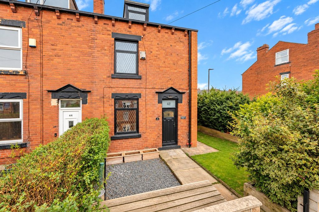 Property photo 1 of 22 Picture No. 28