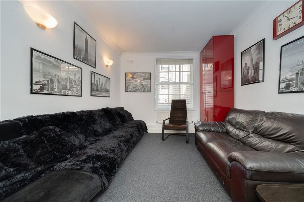 Property photo 2 of 5