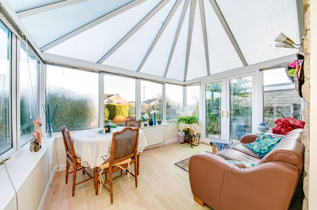 Property photo 2 of 19 Picture No. 28