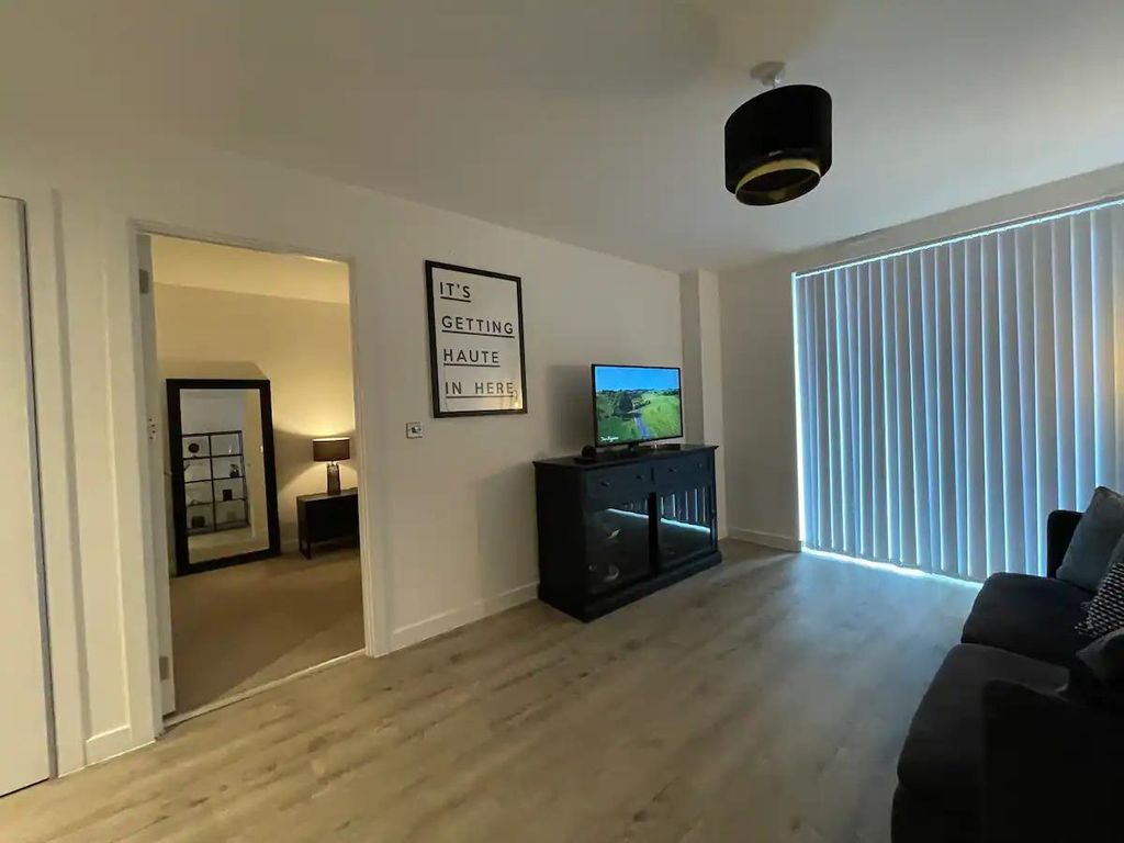 Property photo 2 of 12 2.Jpg