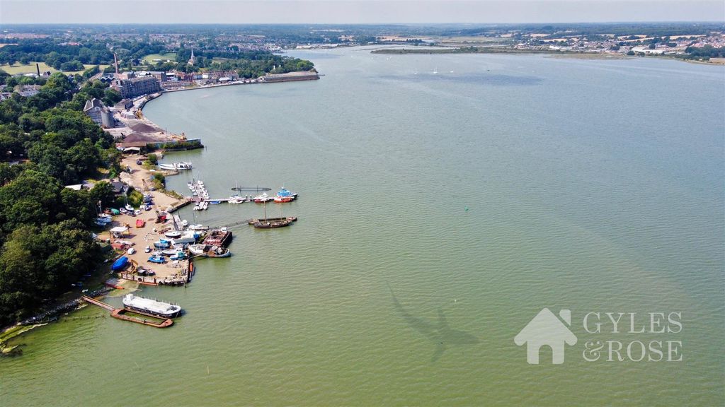 Property photo 1 of 41 Drone